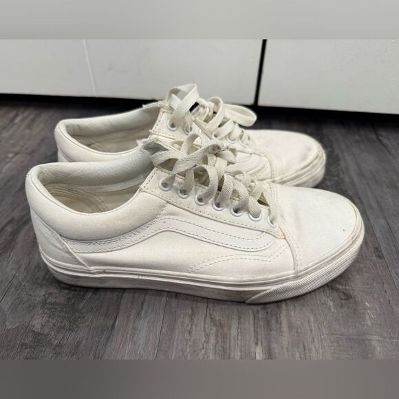 Vans size 8, white old skool canvas sneakers, skate shoes, gently worn - Picture 1 of 6